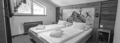 9834166/alpen-suites-brandnertal-brand-111000355-190524-53425-12_1771312042824.jpg